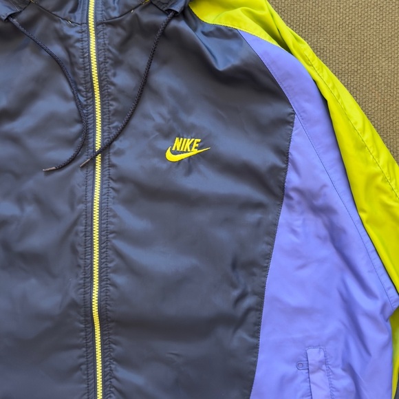 Vintage Nike Windbreaker - Picture 5 of 16